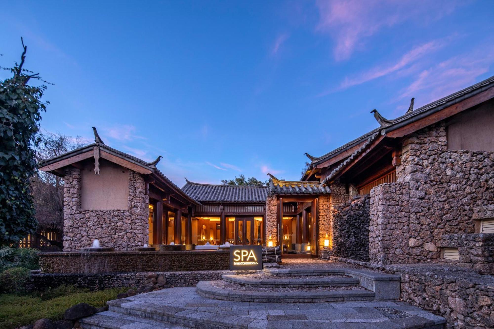 Intercontinental Lijiang Ancient Town Resort By Ihg Esterno foto